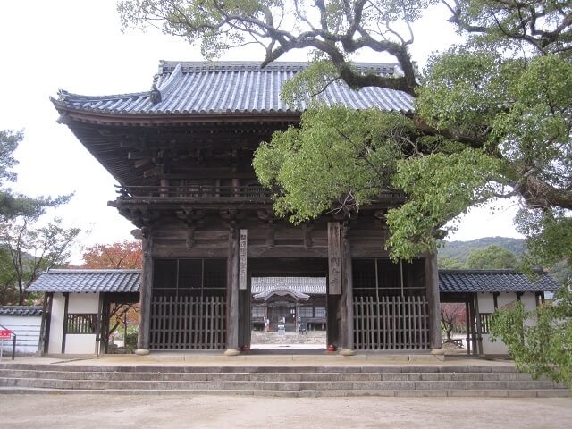 周防国分寺【防府市】歴史的価値を持つ古刹・仏像や御朱印、見どころを紹介