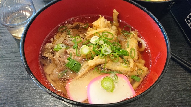 秋吉台周辺食事スポット・道の駅みとう「レストラン古那」で美東ごぼう堪能