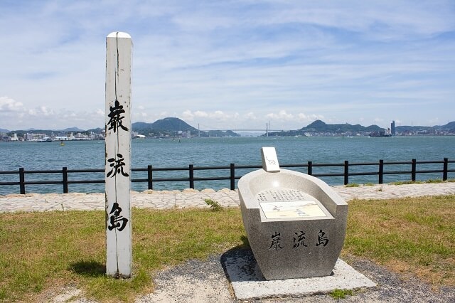 関門海峡に浮かぶ巌流島【下関市】決闘の聖地の観光見どころ・行き方は？