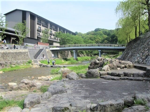 長門湯本温泉【山口】リニューアルした温泉街!!川べり散策や絶品どら焼き満喫!