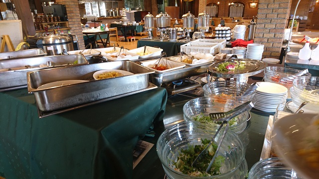 サン・レミ・ド・プロヴァンス【山口地ビール・ランチ】山口市でバイキングと眺望を堪能!