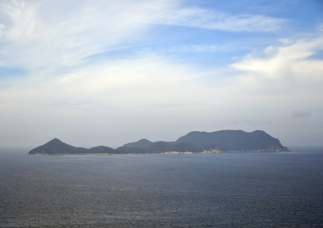 蓋井島【下関の離島】フェリーはどこから?民宿で食事はできる?エミューのいる島