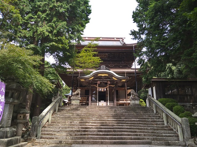 花岡八幡宮【下松市】駐車場や御朱印受付、境内の様子などを解説・歴史と由緒ある八幡様