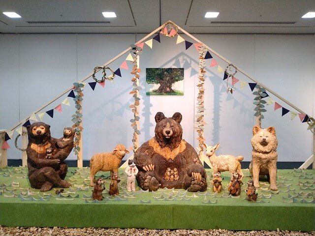 【はしもとみお木彫展】この夏、防府市アスピラートが動物だらけの不思議な世界に!