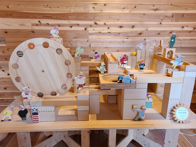 オートマタミュージアム【山口市】からくり作品と木製ゲームがたくさん!大人も子どもも楽しめる!!