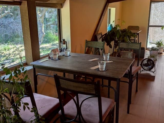 古民家カフェ「木と風」店内2階の様子